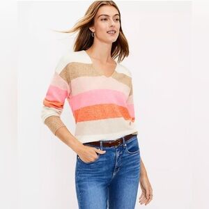 LOFT V-Neck Relaxed Sweater Soft Wool Blend Pink Cream Tan Size XS